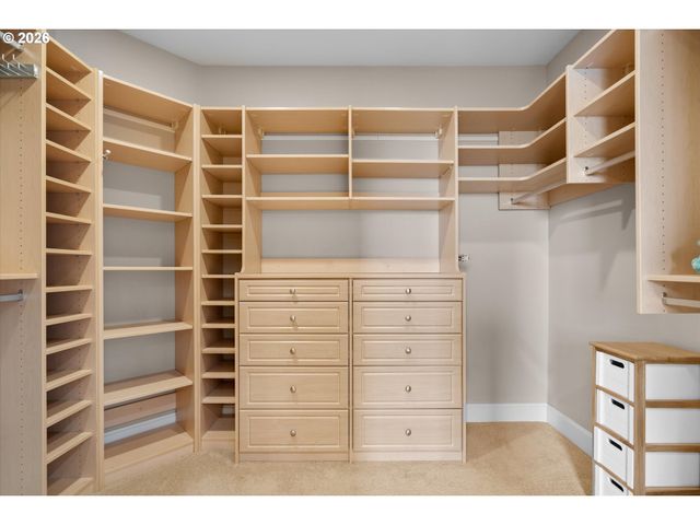 5615 Se SCENIC Ln 102, Vancouver, WA 98661