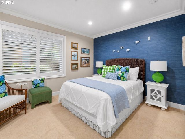 5615 Se SCENIC Ln 102, Vancouver, WA 98661