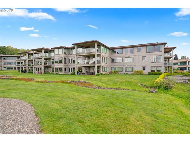 5615 Se SCENIC Ln 102, Vancouver, WA 98661