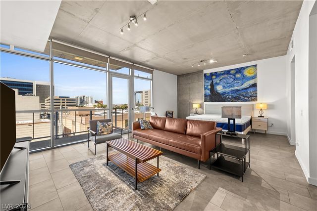 353 East Bonneville Avenue 505, Las Vegas, NV 89101
