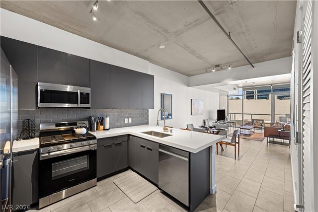 353 East Bonneville Avenue 505, Las Vegas, NV 89101