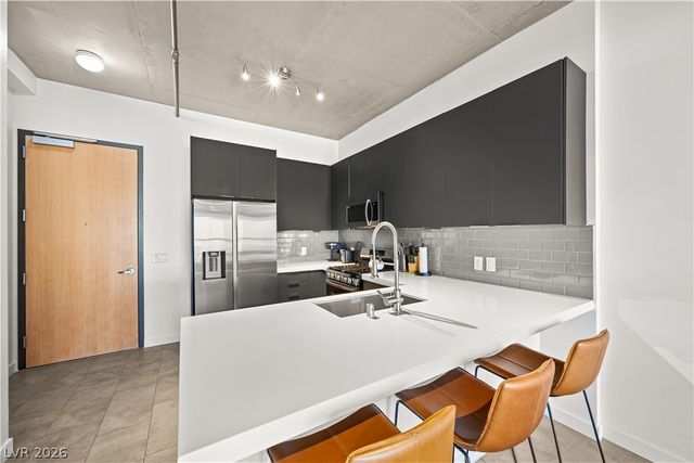 353 East Bonneville Avenue 505, Las Vegas, NV 89101