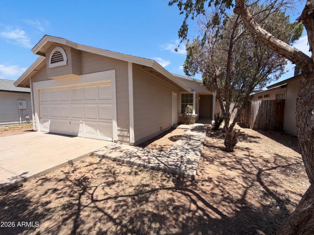 4461 N 84TH Avenue, Phoenix, AZ 85037
