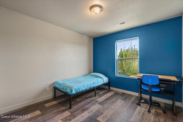2097 W CALAWAH AVE, Post Falls, ID 83854