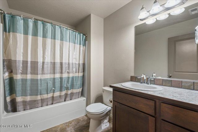 2097 W CALAWAH AVE, Post Falls, ID 83854