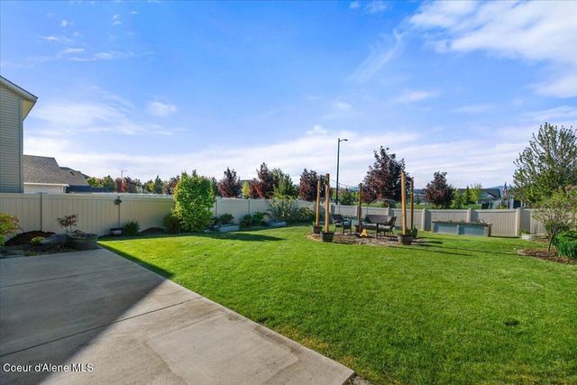 2097 W CALAWAH AVE, Post Falls, ID 83854