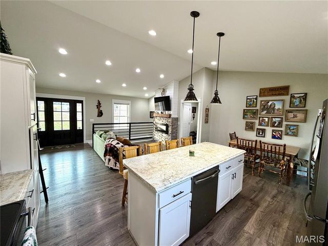 836 County Road 3210 Road, Salem, MO 65560