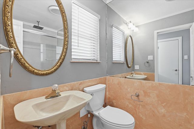 2237 Shady Brook Drive, Bedford, TX 76021