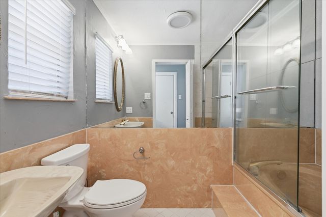 2237 Shady Brook Drive, Bedford, TX 76021