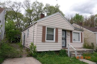 8275 Vaughan Street, Detroit, MI 48228