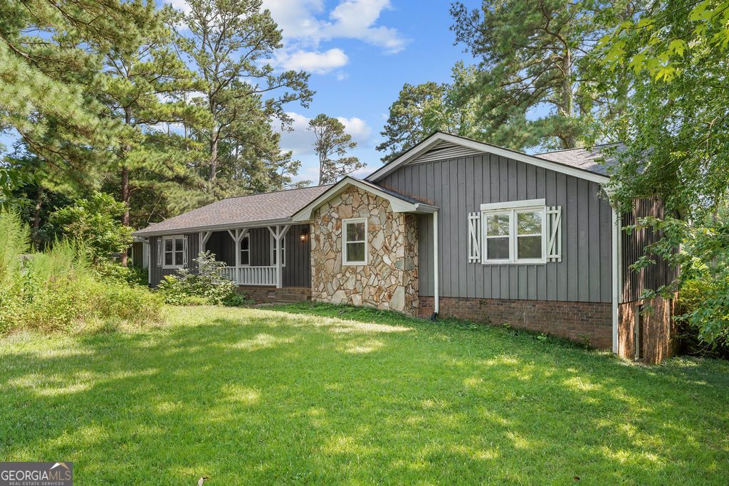 235 Smile Drive SE, Conyers, GA 30094