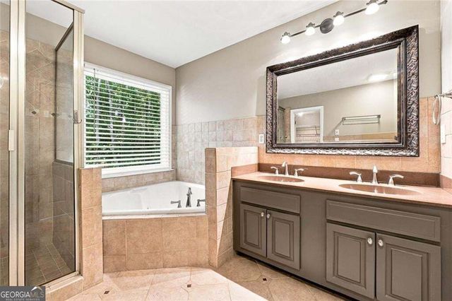 2009 Westside Lane, Woodstock, GA 30189