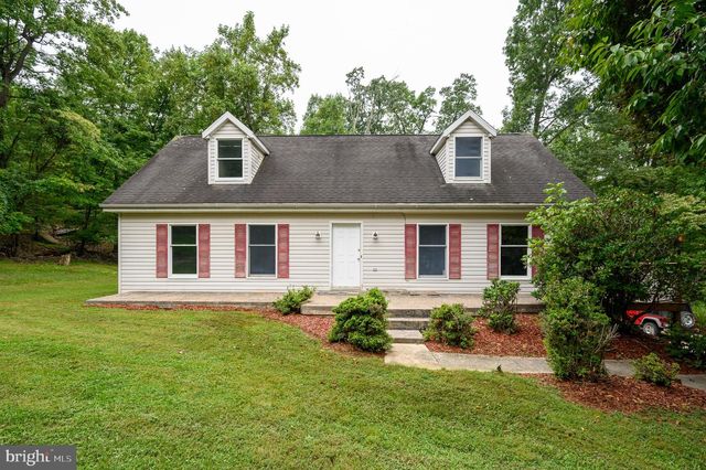 298 ASHLAND WOODS DR, Harpers Ferry, WV 25425