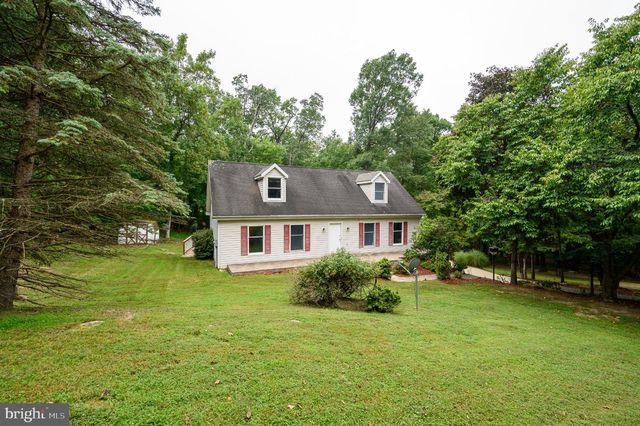 298 ASHLAND WOODS DR, Harpers Ferry, WV 25425