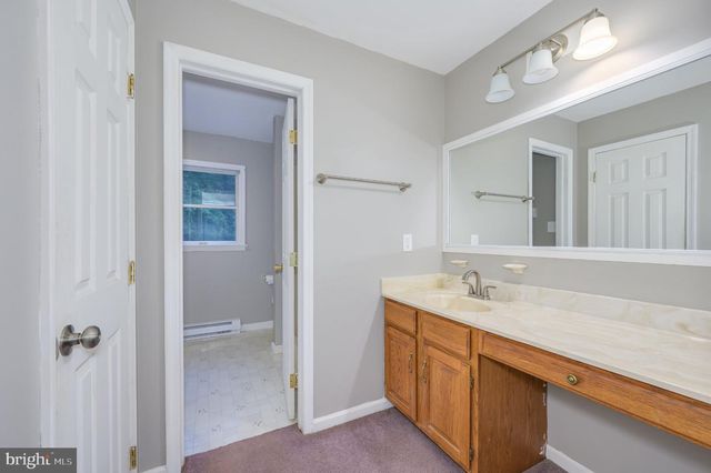 298 ASHLAND WOODS DR, Harpers Ferry, WV 25425
