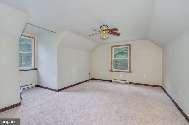 298 ASHLAND WOODS DR, Harpers Ferry, WV 25425