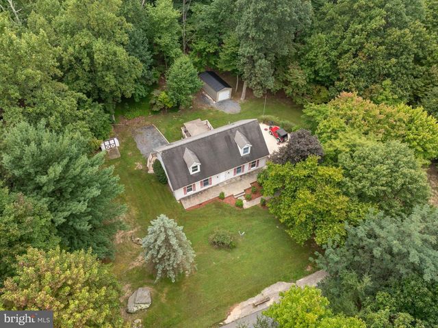 298 ASHLAND WOODS DR, Harpers Ferry, WV 25425