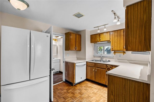311 Cobb Terrace, Brighton, NY 14620