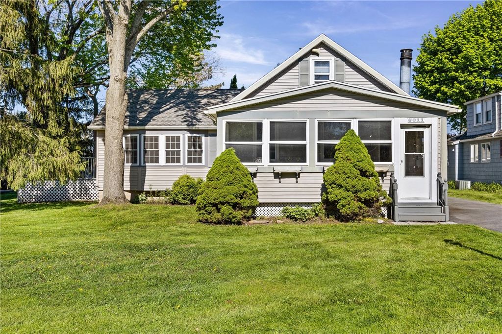 311 Cobb Terrace, Brighton, NY 14620
