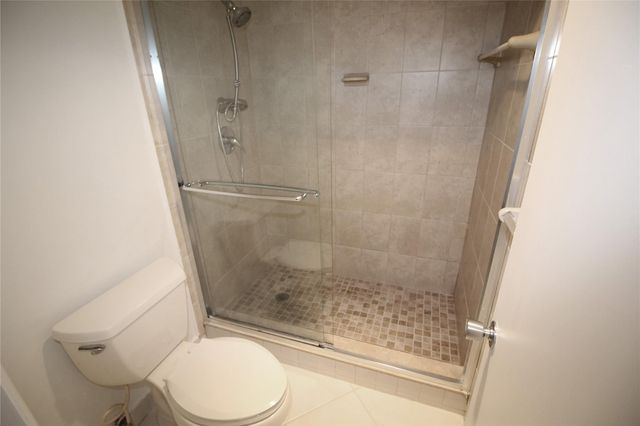 802 Cypress Grove Ln 309, Pompano Beach, FL 33069