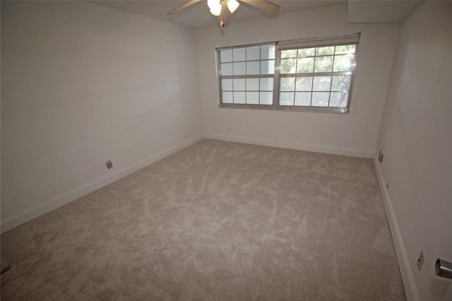 802 Cypress Grove Ln 309, Pompano Beach, FL 33069