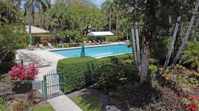 802 Cypress Grove Ln 309, Pompano Beach, FL 33069