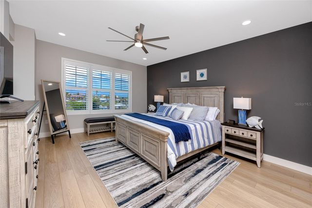 300 150TH AVENUE 502, Madeira Beach, FL 33708