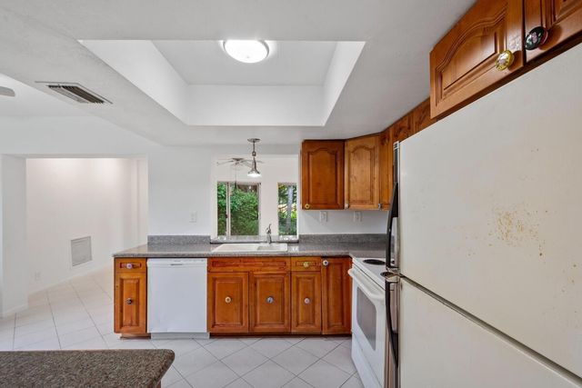 4704 Queen Palm Lane, Tamarac, FL 33319