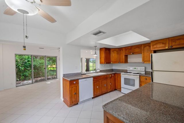 4704 Queen Palm Lane, Tamarac, FL 33319