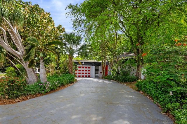 4704 Queen Palm Lane, Tamarac, FL 33319