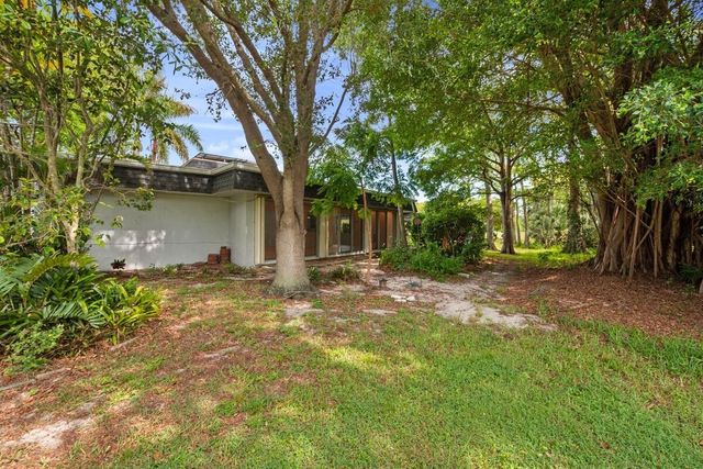 4704 Queen Palm Lane, Tamarac, FL 33319
