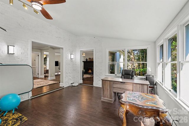 2814 winding oak Drive, Charlotte, NC 28270