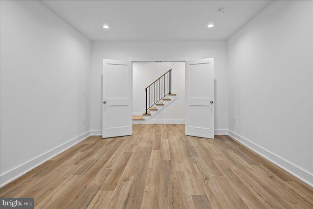 5412 21ST ST N, Arlington, VA 22205