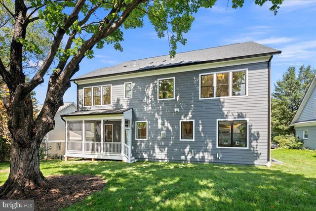 5412 21ST ST N, Arlington, VA 22205