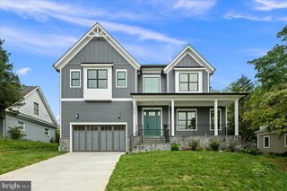 5412 21ST ST N, Arlington, VA 22205