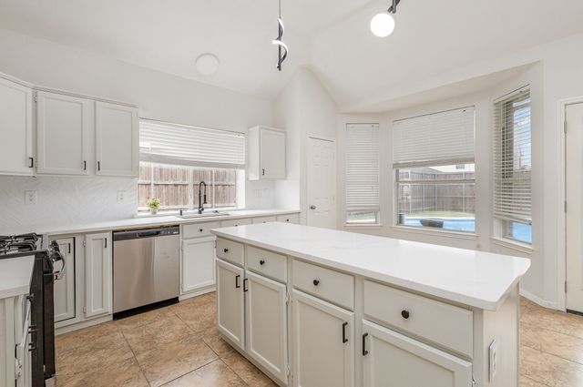 7318 Harbor Drive, Rowlett, TX 75088