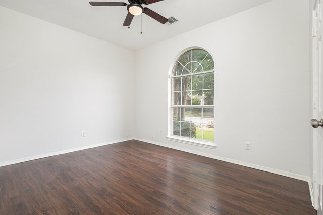7318 Harbor Drive, Rowlett, TX 75088
