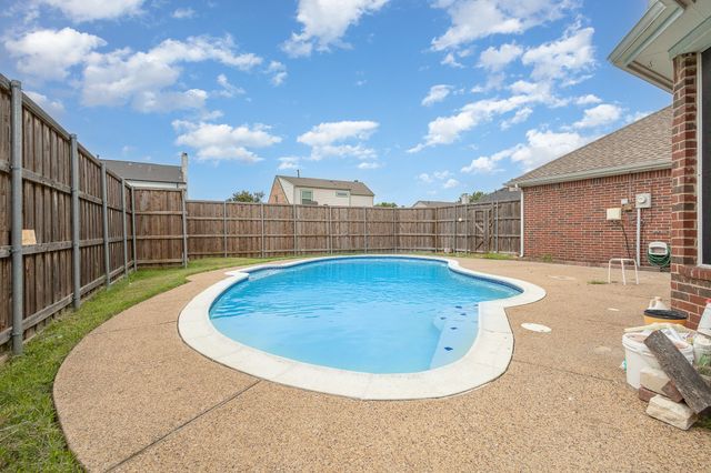 7318 Harbor Drive, Rowlett, TX 75088