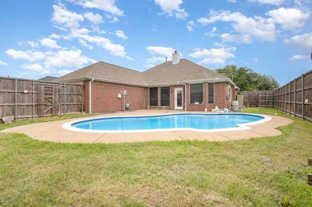 7318 Harbor Drive, Rowlett, TX 75088