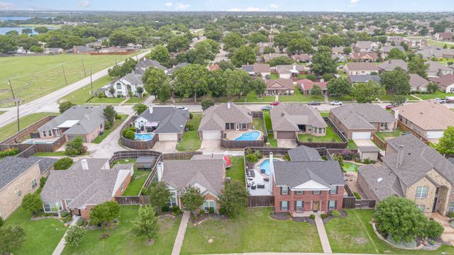 7318 Harbor Drive, Rowlett, TX 75088