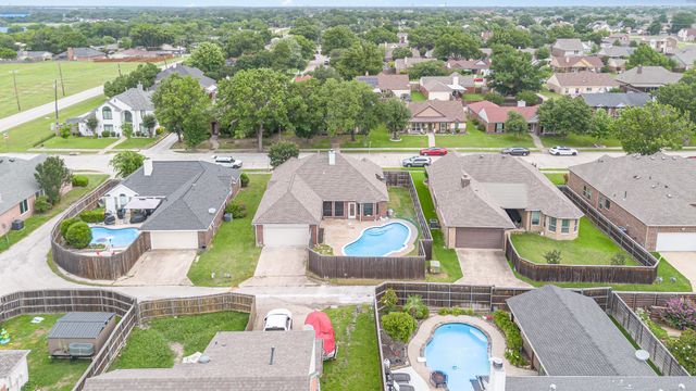 7318 Harbor Drive, Rowlett, TX 75088