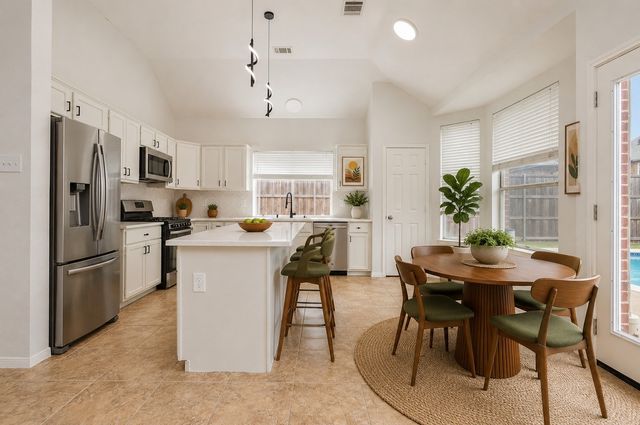 7318 Harbor Drive, Rowlett, TX 75088