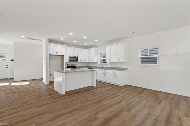 138 S Gum AVE, Virginia Beach, VA 23452