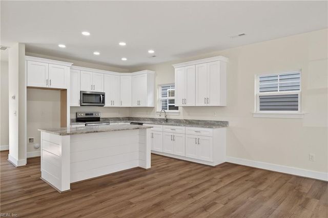 138 S Gum AVE, Virginia Beach, VA 23452