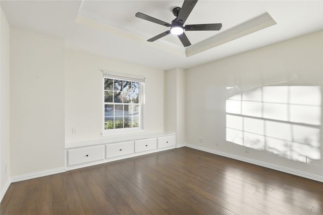 109 Mccullar Road, Burleson, TX 76028