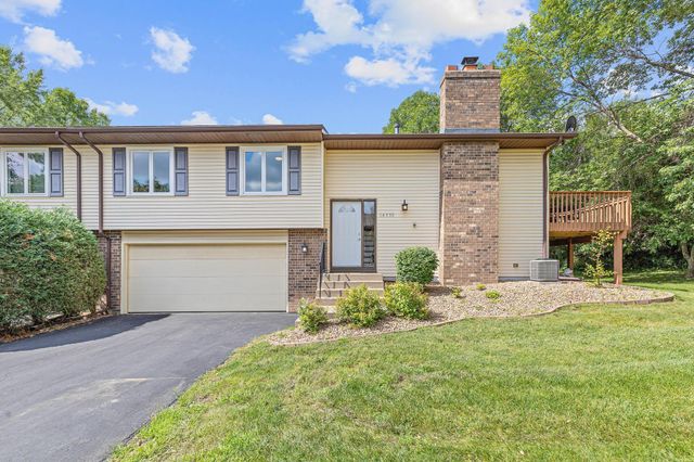 14350 92nd Avenue N, Maple Grove, MN 55369