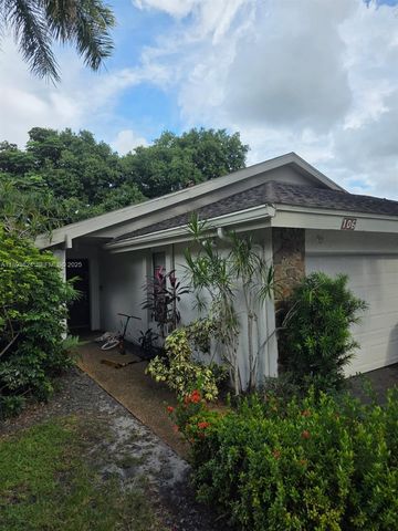 106 Kensington Road, Hollywood, FL 33021