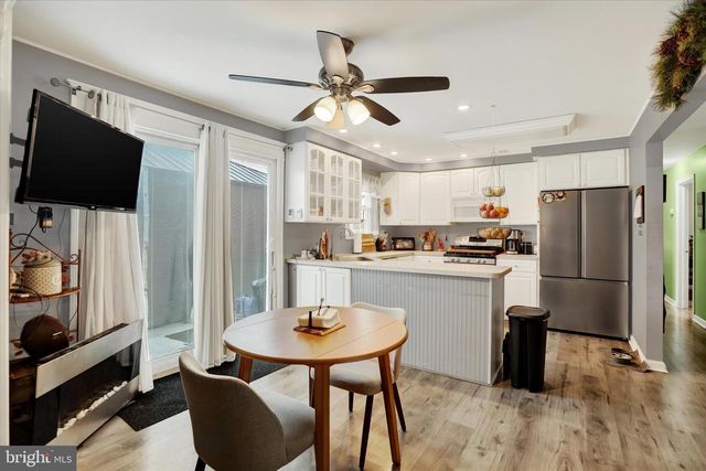 2140 OLD LINCOLN HWY, Langhorne, PA 19047