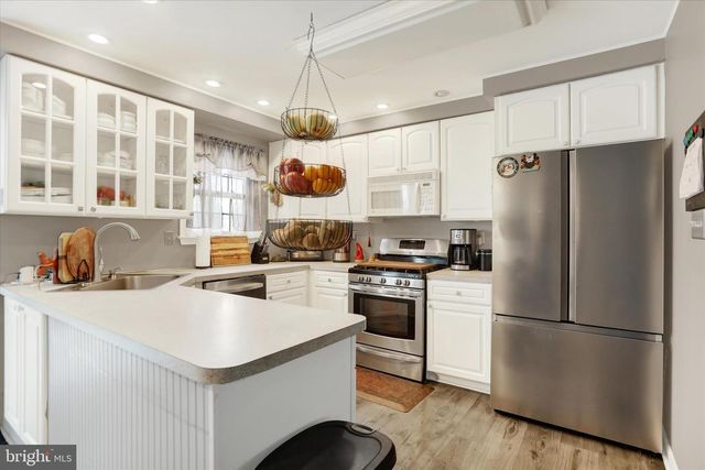 2140 OLD LINCOLN HWY, Langhorne, PA 19047