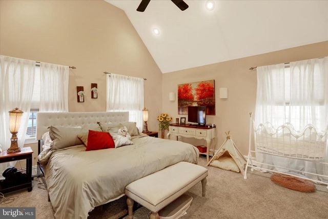 2140 OLD LINCOLN HWY, Langhorne, PA 19047